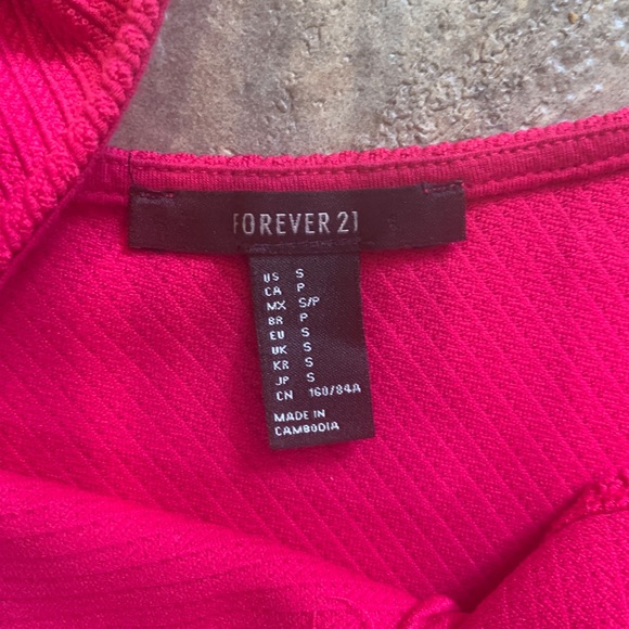 2/35$ 💕 Cute pink summer dress 💕 - Picture 2 of 2